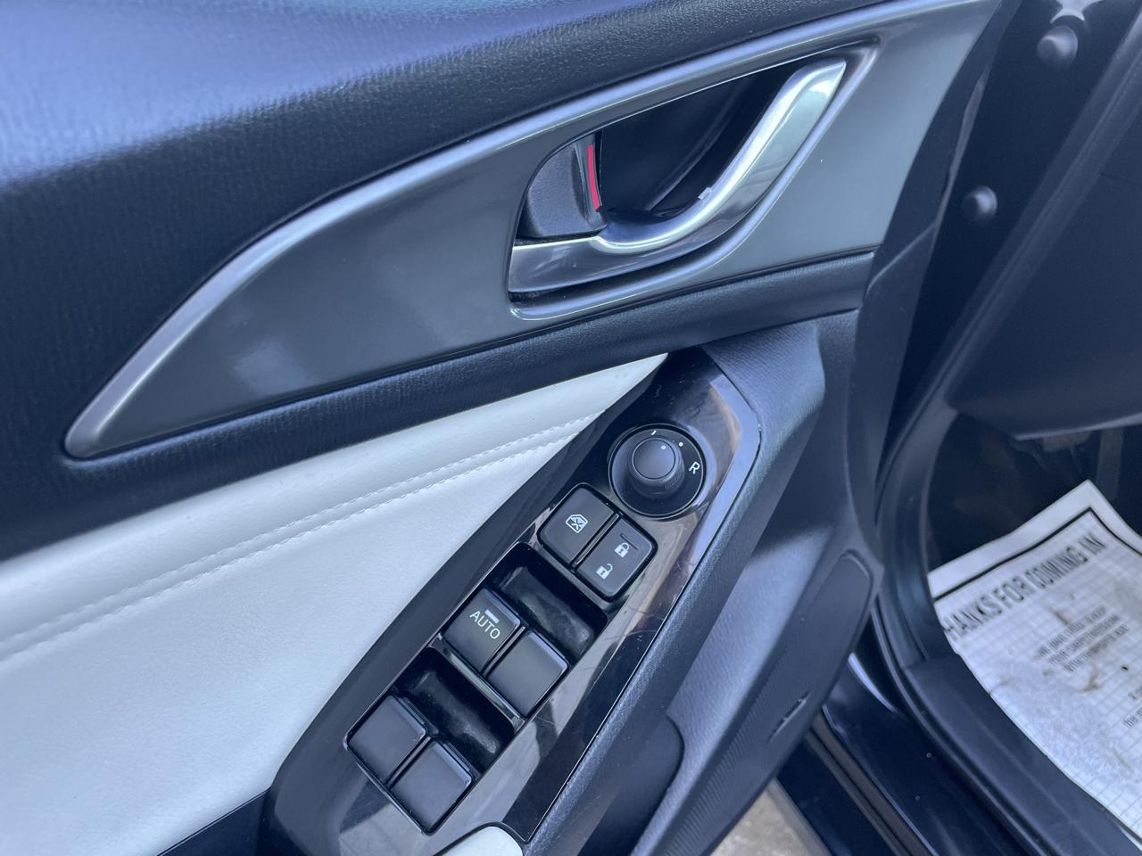 Mazda MAZDA3 s Grand Touring AT 5-Door 2017