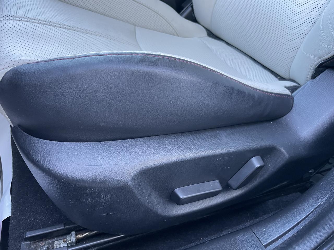 Mazda MAZDA3 s Grand Touring AT 5-Door 2017