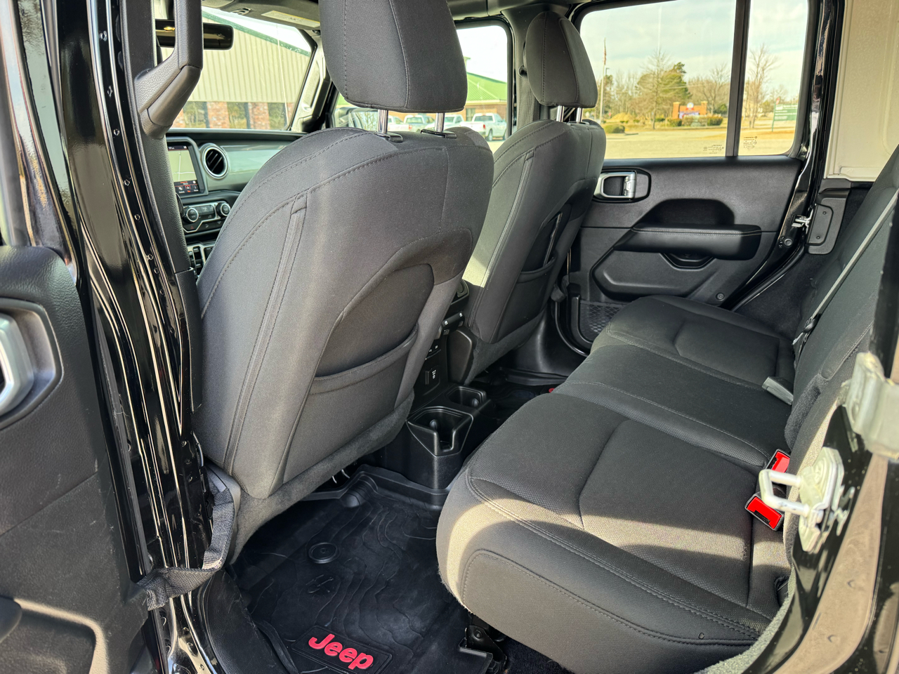 Jeep Wrangler Unlimited Sahara 2019