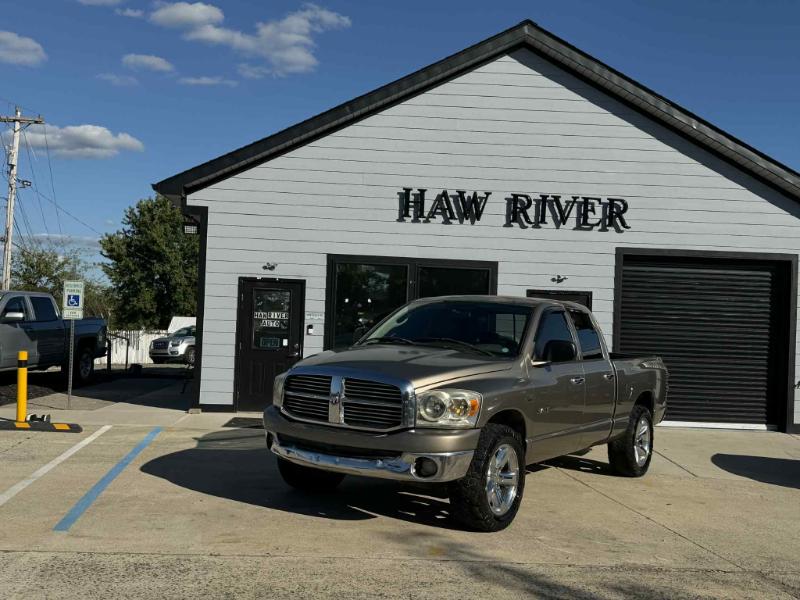 2008 Dodge Ram 1500 ST Quad Cab 2WD