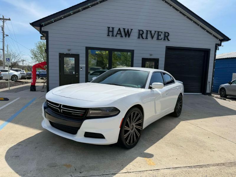 2017 Dodge Charger SE