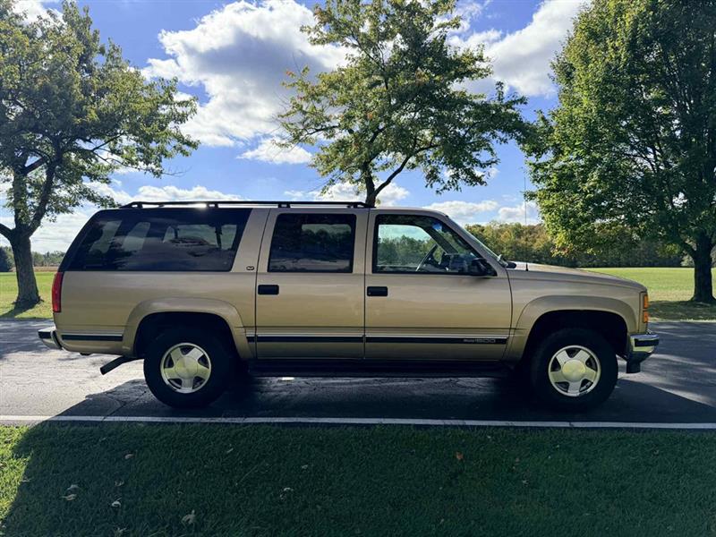 1999 GMC Suburban 