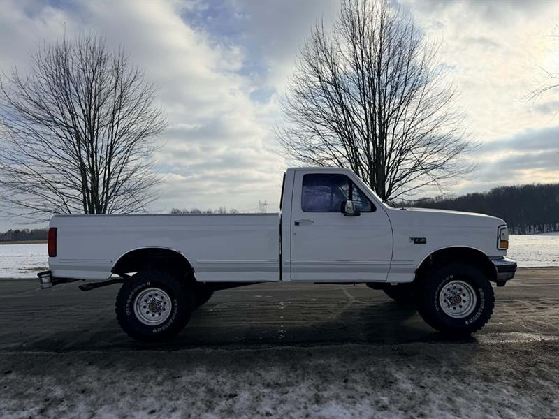 1992 Ford F-150's photo