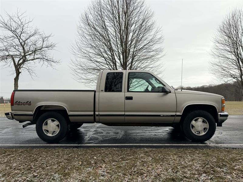 1998 Chevrolet K1500's photo