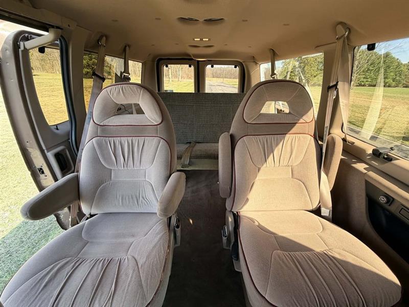 Ford Club Wagon  1994