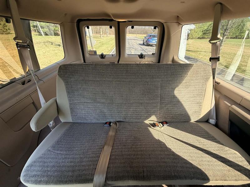 Ford Club Wagon  1994