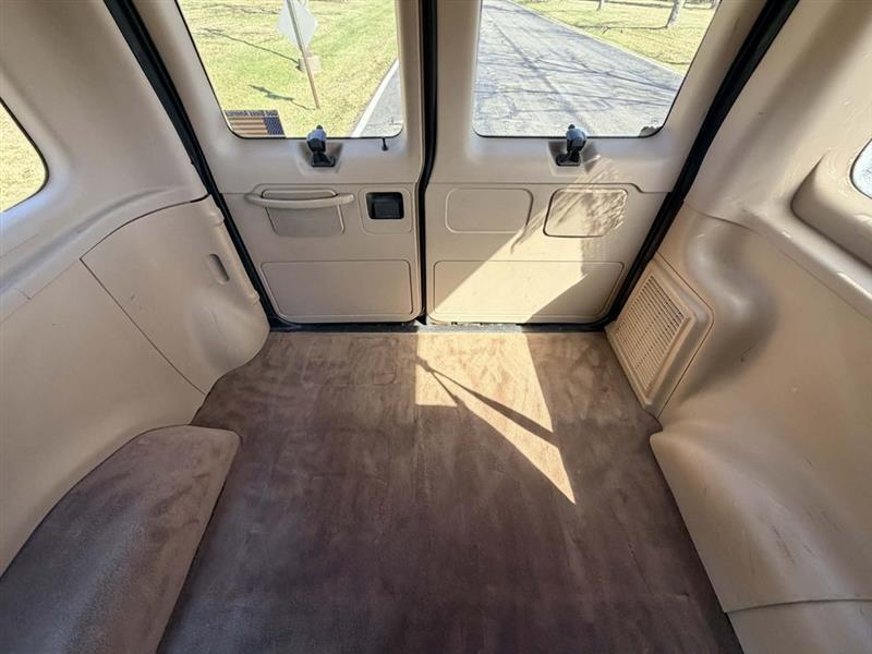 Ford Club Wagon  1994