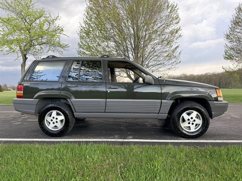 1994 Jeep Grand Cherokee's photo
