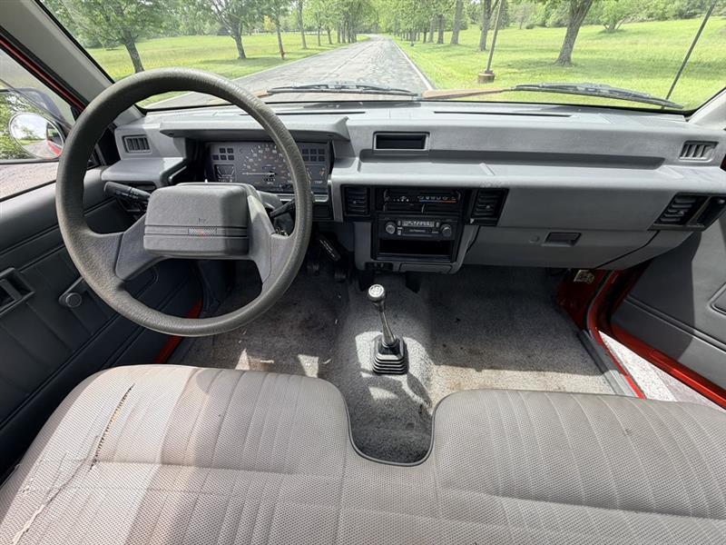 1990 Mitsubishi Mighty Max / S - Photo 13