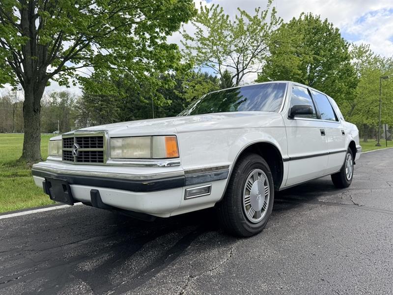 Dodge Dynasty  1988