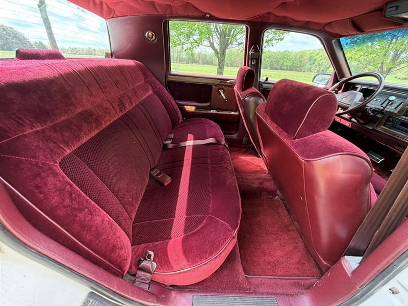 Dodge Dynasty  1988