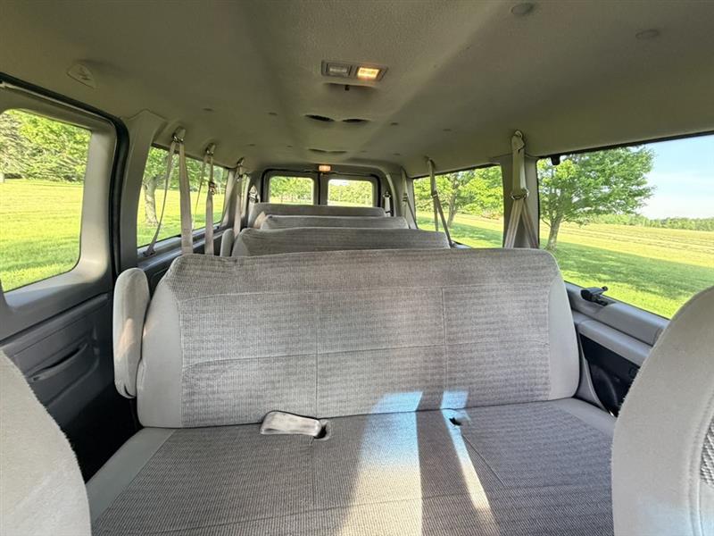 Ford Econoline  2000