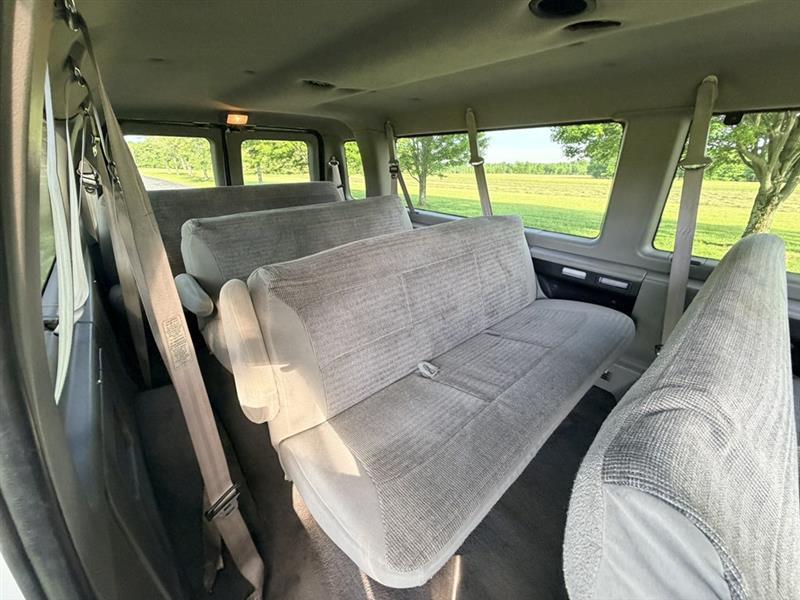 Ford Econoline  2000