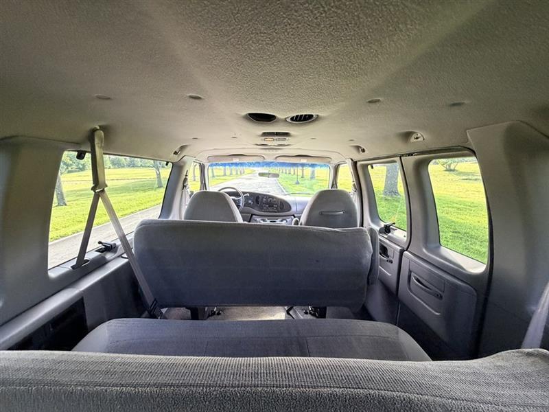 Ford Econoline  2000