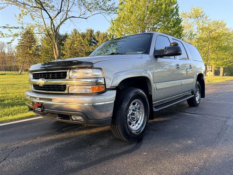 Chevrolet Suburban  2004
