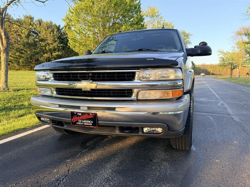 Chevrolet Suburban  2004