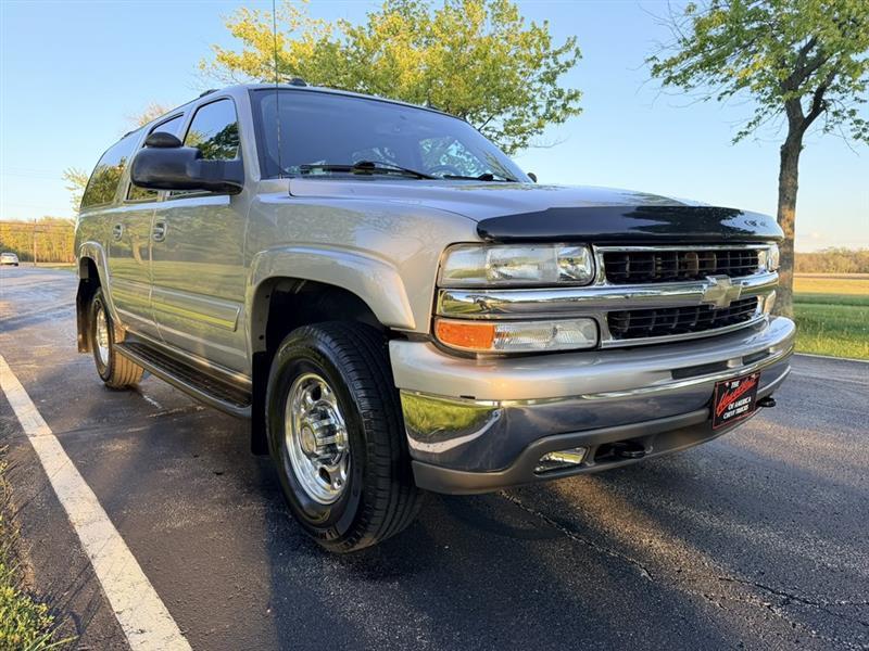 Chevrolet Suburban  2004