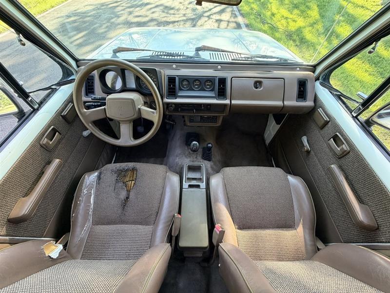 Isuzu Trooper  1990