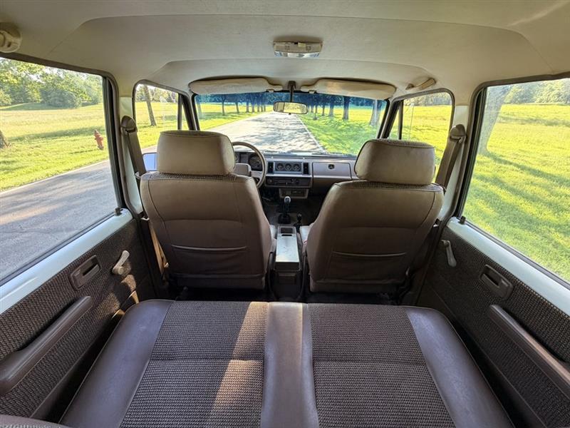 Isuzu Trooper  1990