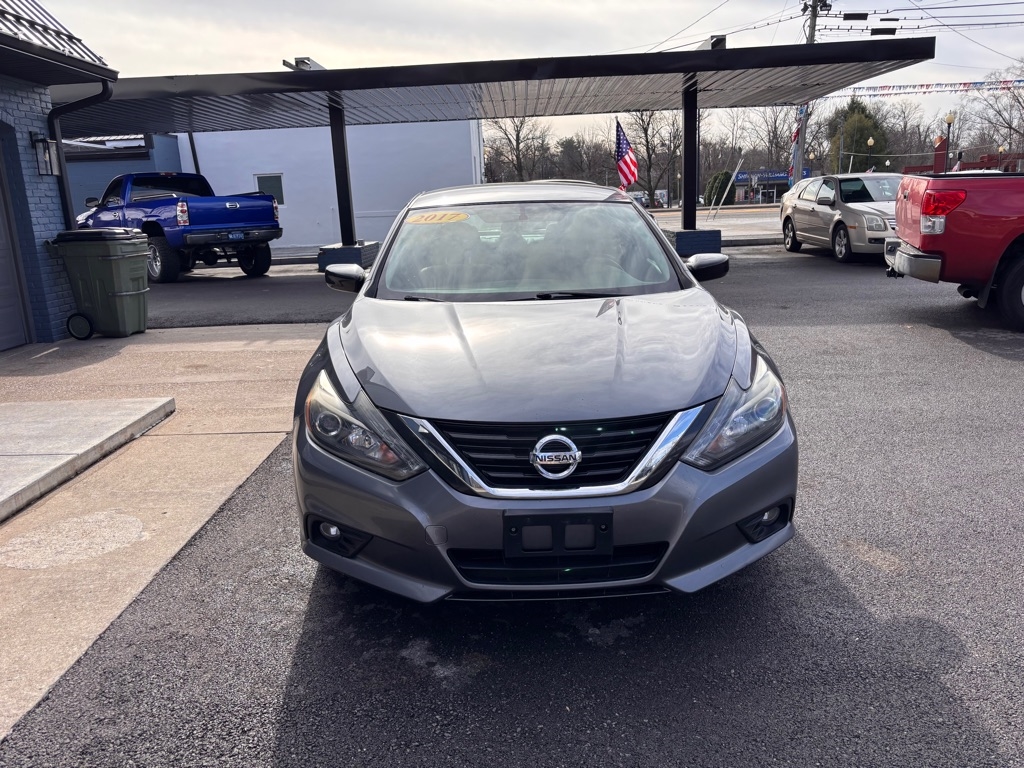 Nissan Altima  2017