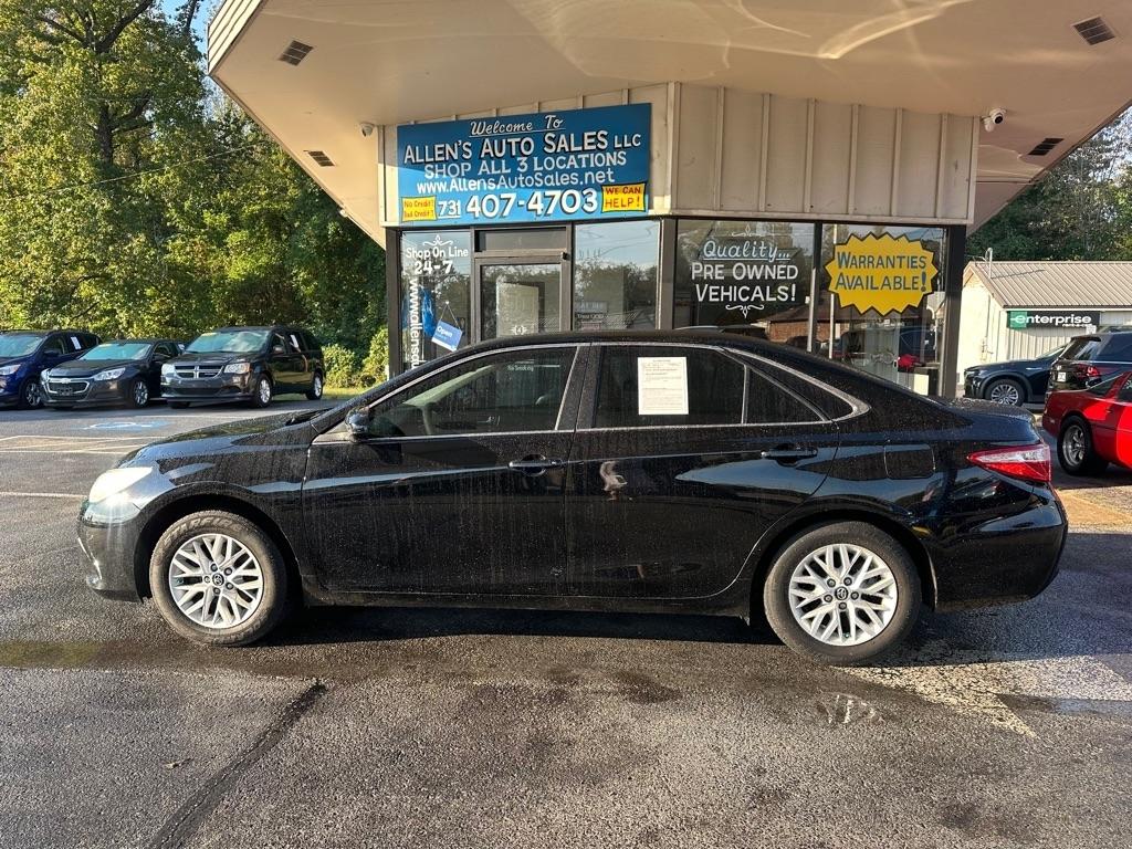 Toyota Camry  2016