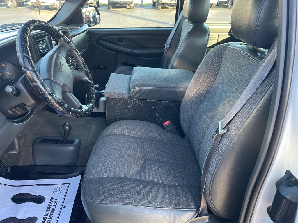 GMC Sierra 1500 Ext. Cab Short Bed 4WD 2003 GMC Sierra 1500 Ext. Cab Short Bed 4WD 2003