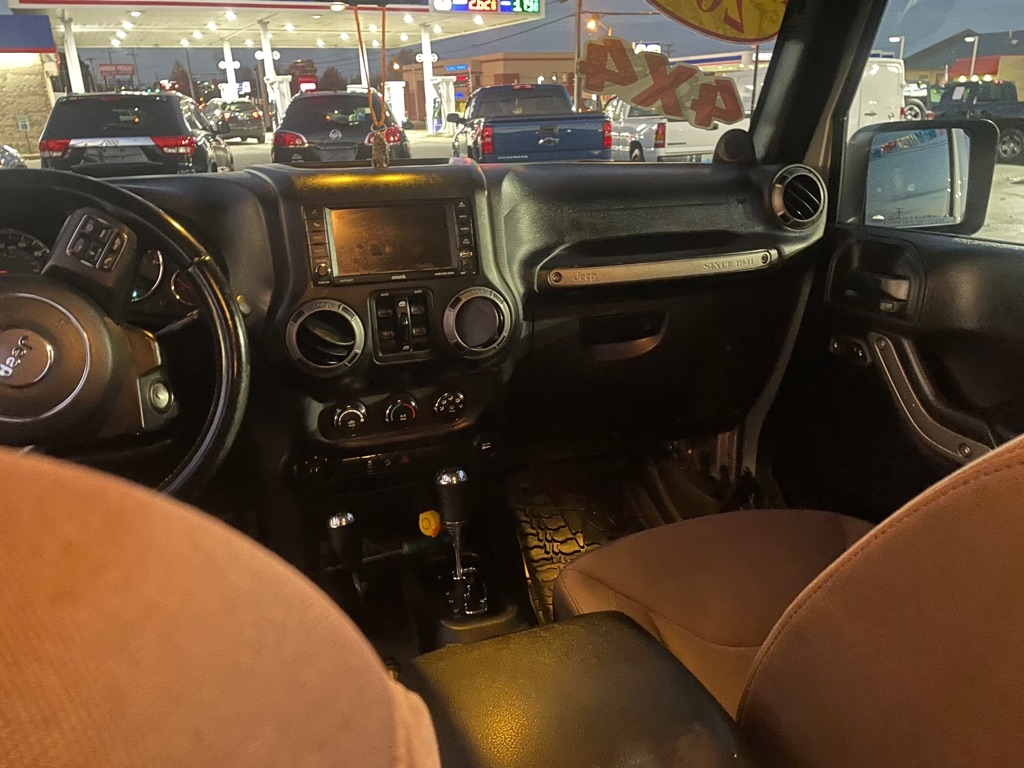 Jeep Wrangler Unlimited Sport 4WD 2014