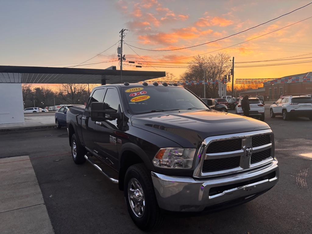 RAM 2500 SLT Crew Cab SWB 4WD 2014