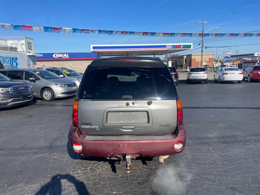 GMC Envoy XL SLE 4WD 2005