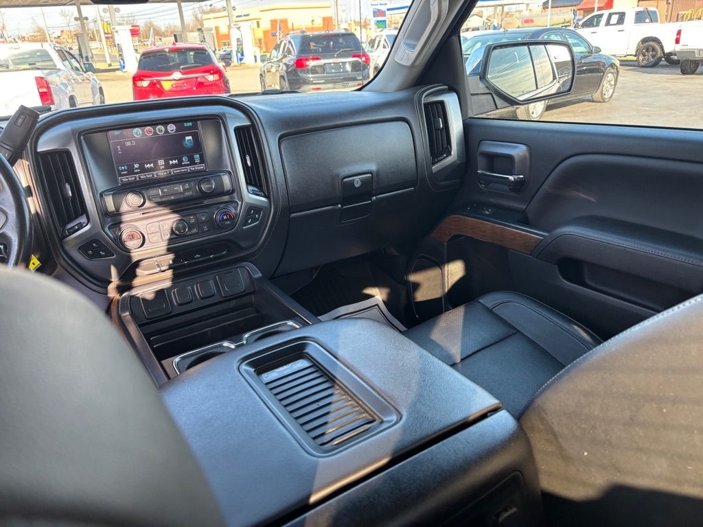 Chevrolet Silverado 1500 LTZ Double Cab Short Box 4WD 2018