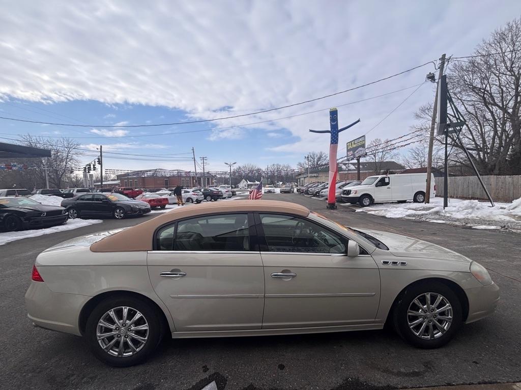 Buick Lucerne CXL 2010