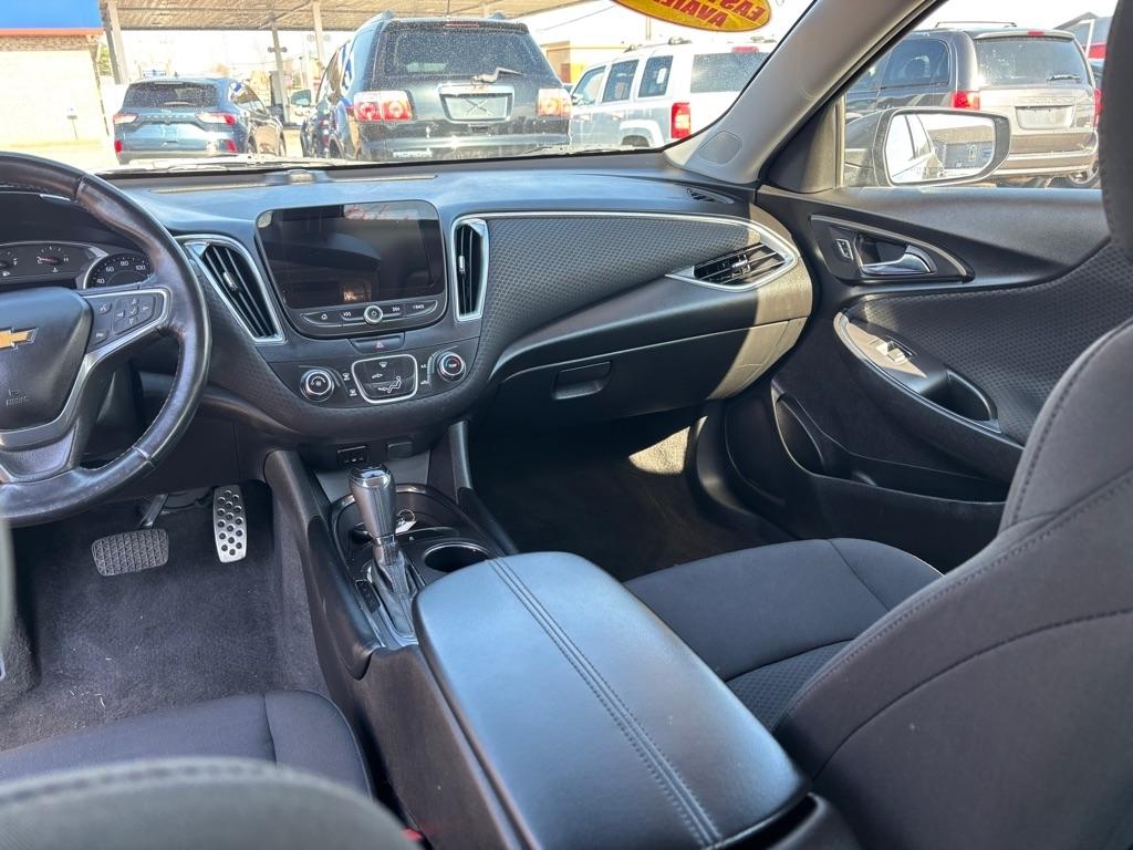 Chevrolet Malibu 1LT 2016