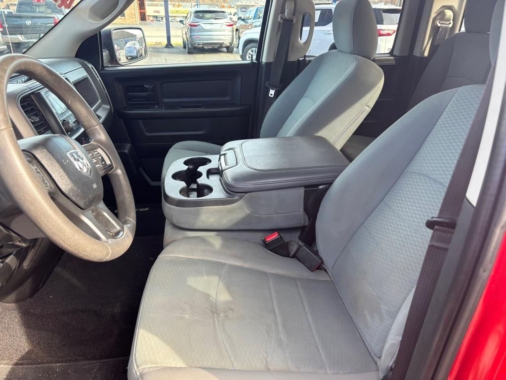 RAM 1500 Classic Tradesman Quad Cab 4WD 2019