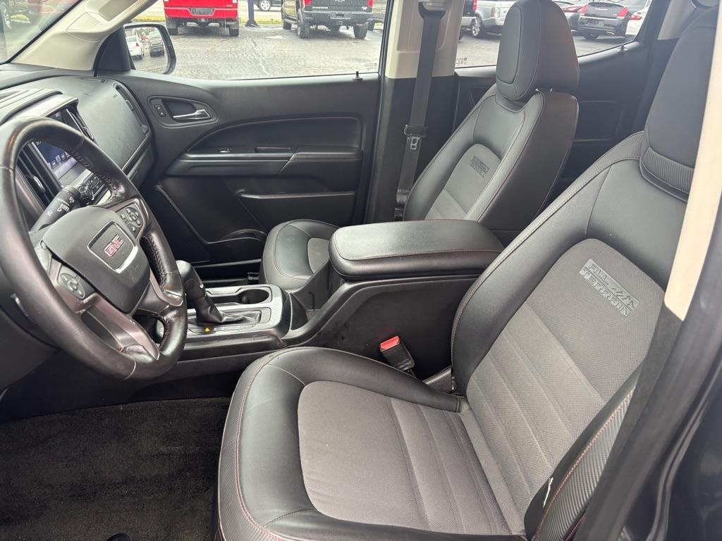 GMC Canyon SLE Crew Cab 4WD 2016