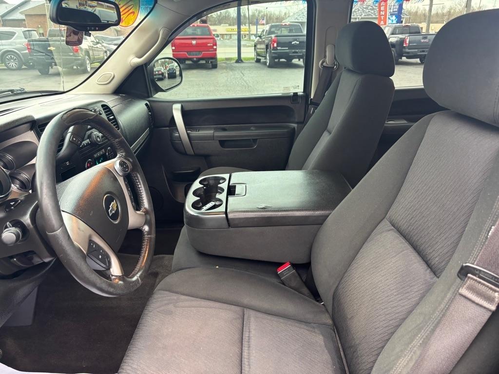 Chevrolet Silverado 1500 LT Crew Cab 2WD 2013