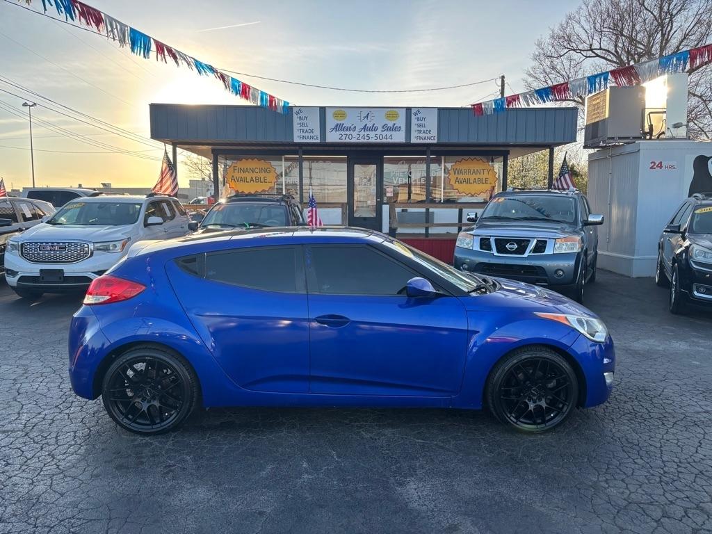 2013 Hyundai Veloster Base