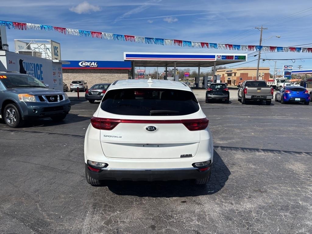 Kia Sportage LX FWD 2021