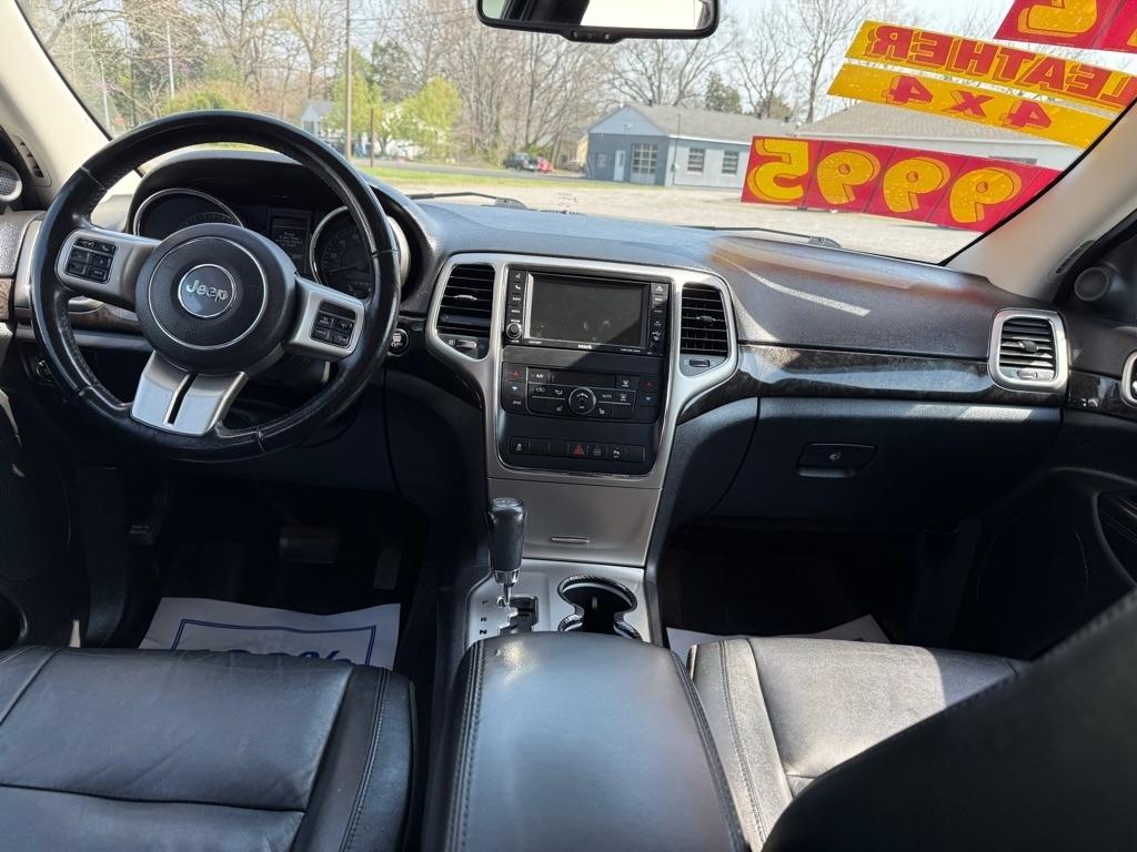 Jeep Grand Cherokee Laredo 4WD 2012