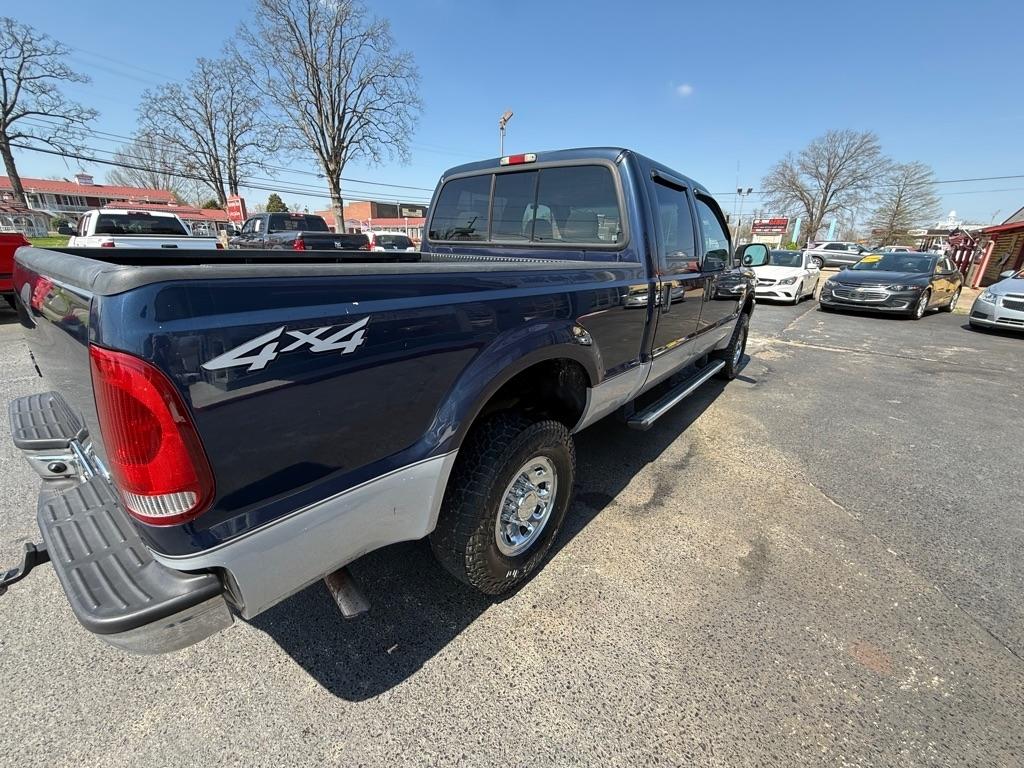 Ford F-250 SD XL Crew Cab 4WD 2004