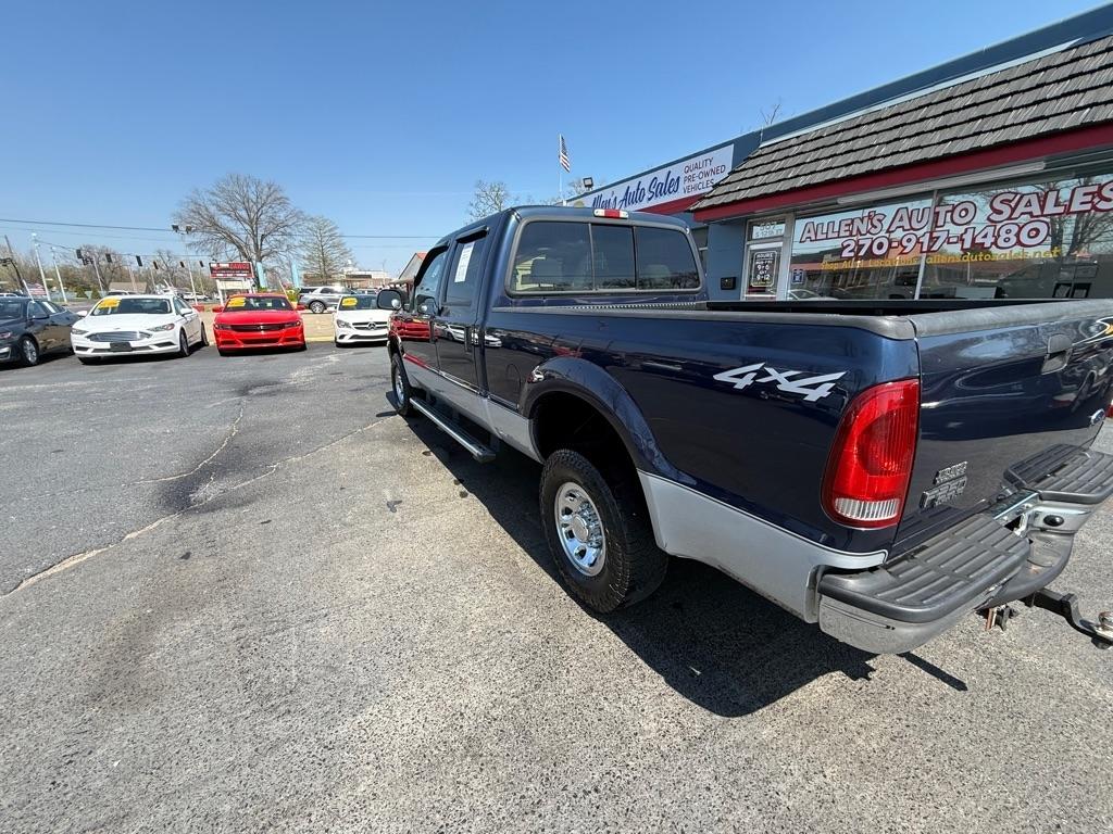 Ford F-250 SD XL Crew Cab 4WD 2004