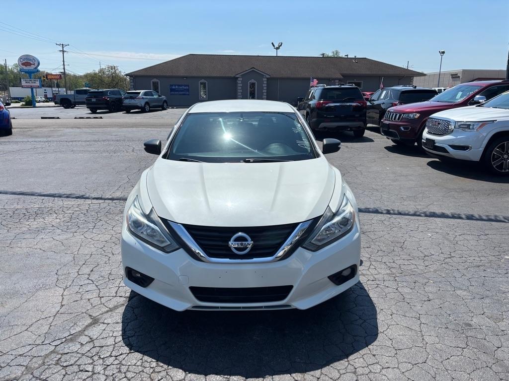 Nissan Altima 2.5 SV 2016