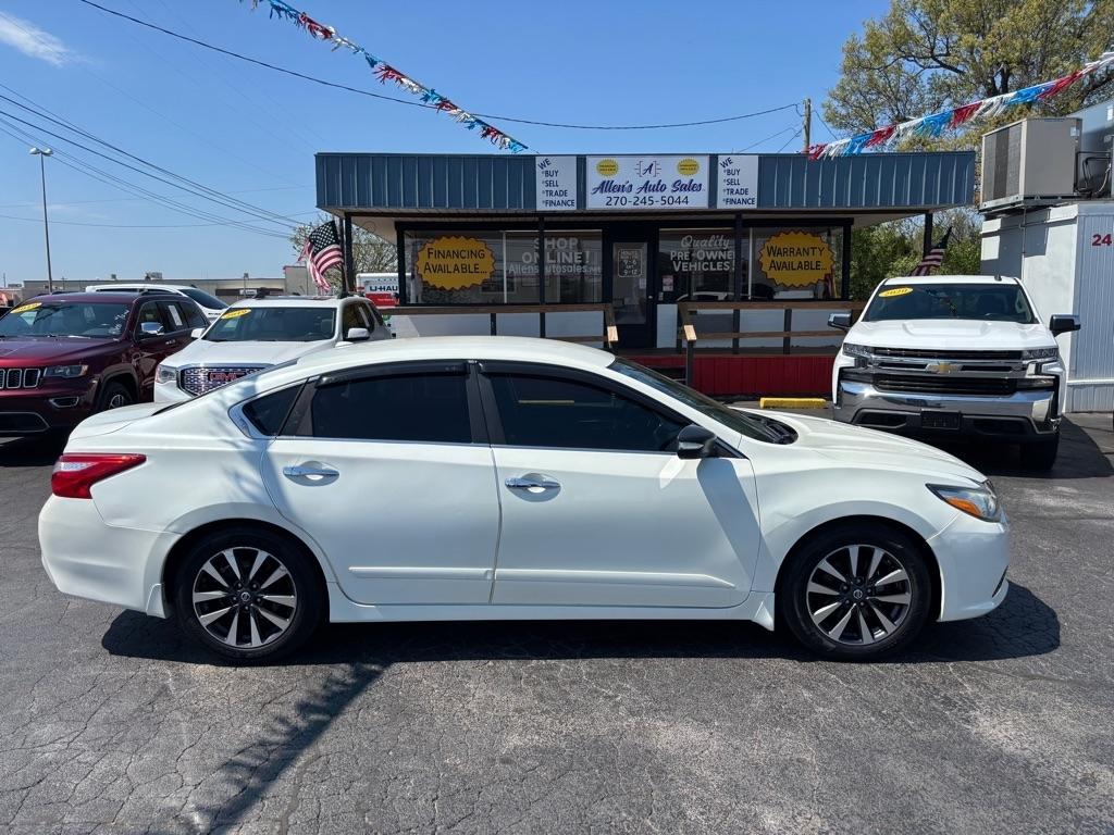 Nissan Altima 2.5 SV 2016
