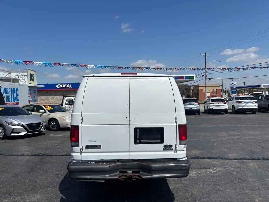 Ford Econoline E350 Super Duty Extended 2007