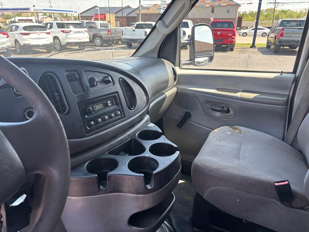 Ford Econoline E350 Super Duty Extended 2007