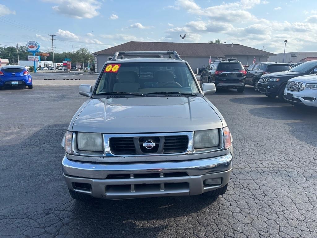 Nissan Frontier XE Crew Cab 2WD 2000