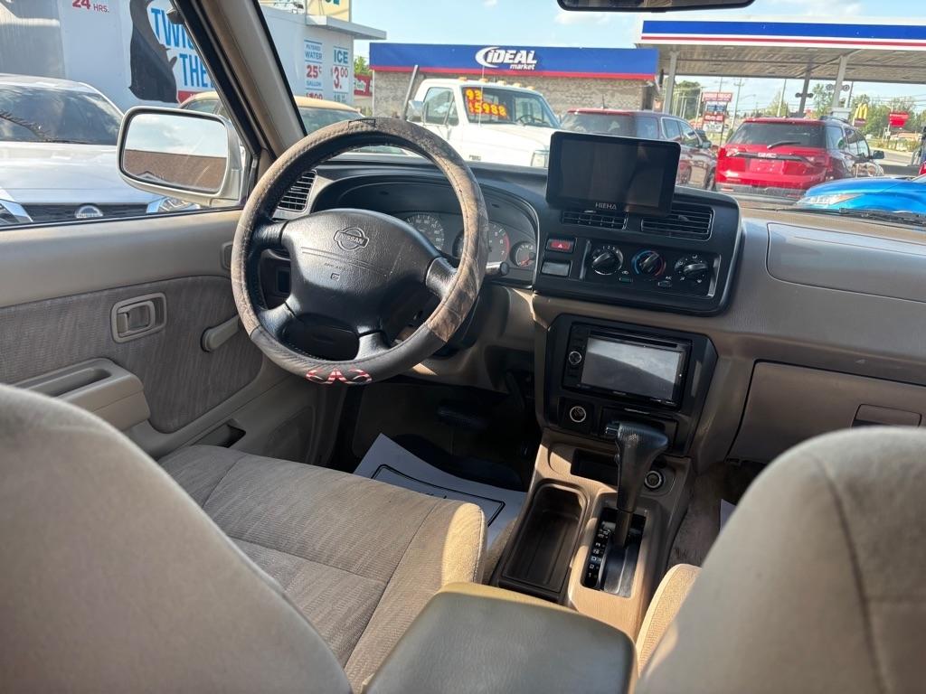 Nissan Frontier XE Crew Cab 2WD 2000