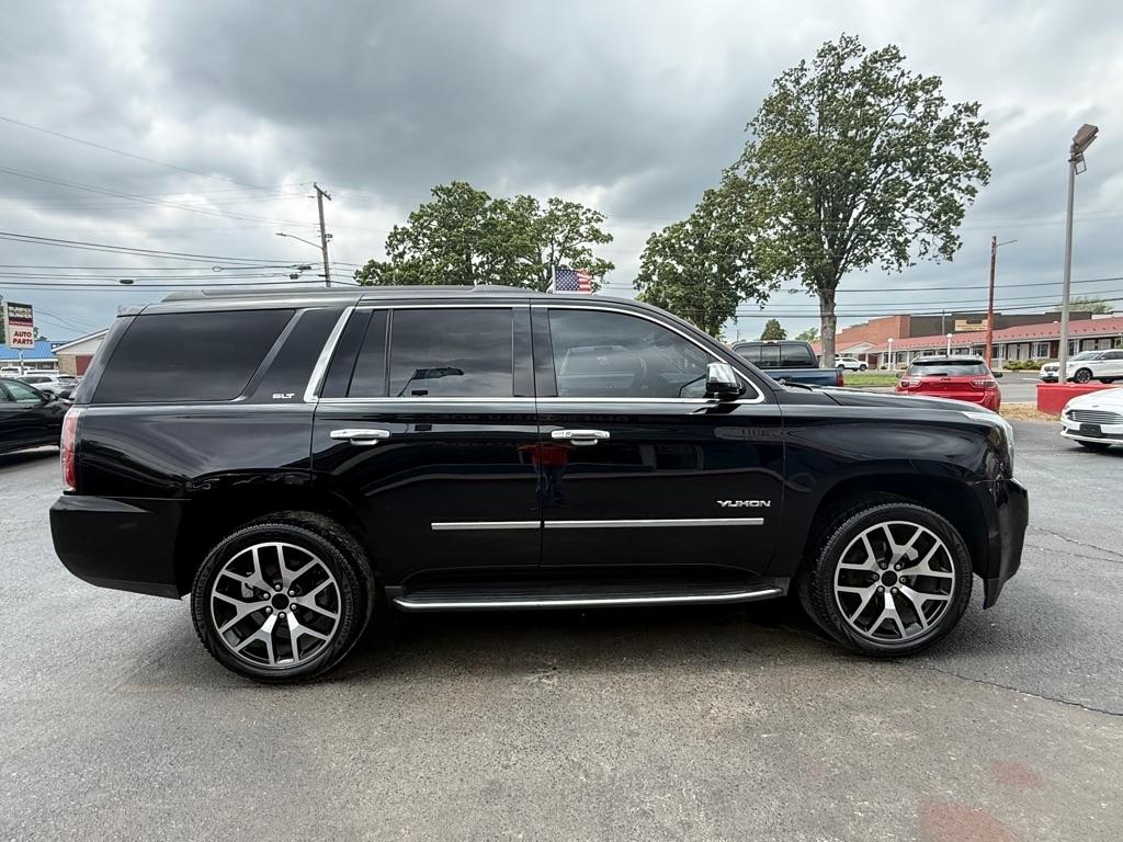 GMC Yukon SLT 4WD 2017