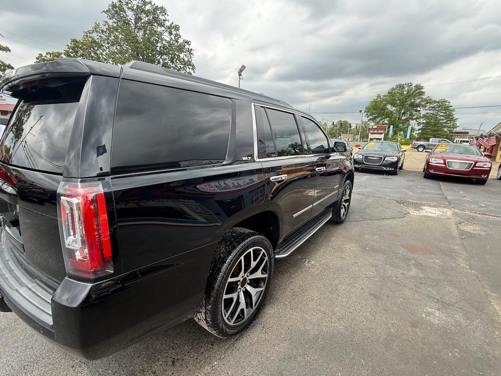 GMC Yukon SLT 4WD 2017
