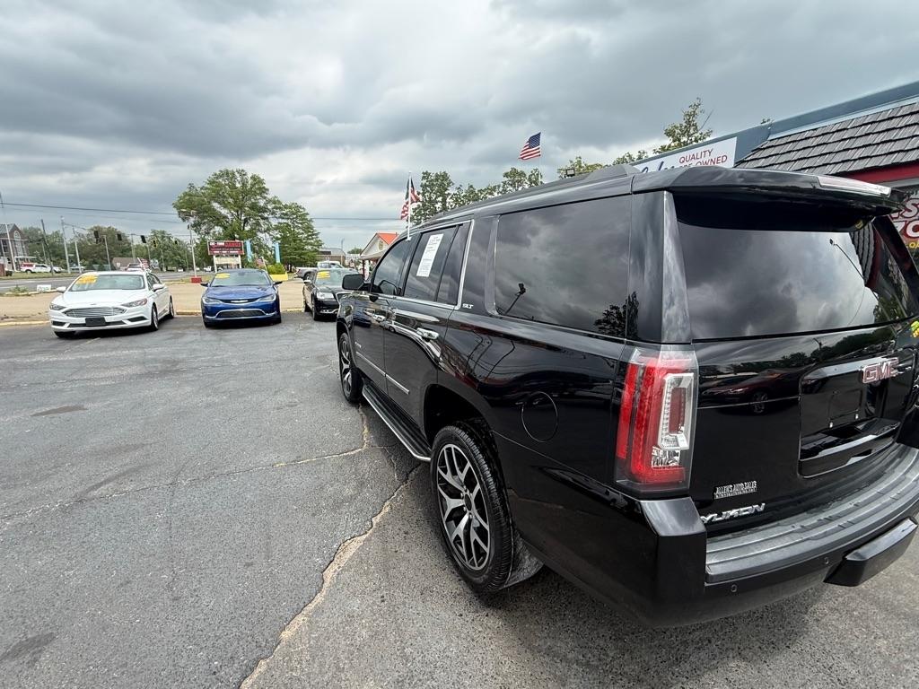 GMC Yukon SLT 4WD 2017