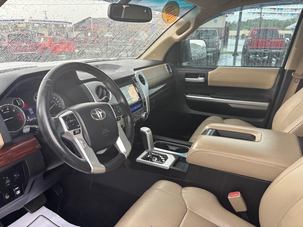 Toyota Tundra Limited 5.7L FFV Double Cab 4WD 2016